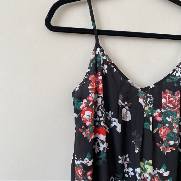 Aritiza “Talula” Floral Camisole Tank Top - Picture 3 of 7